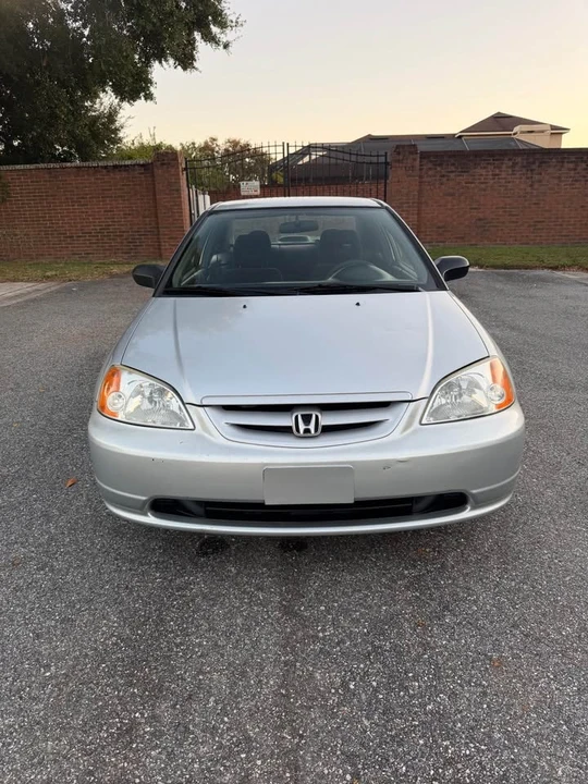 2003 Honda Civic 7th Gen - Image 2 of 12