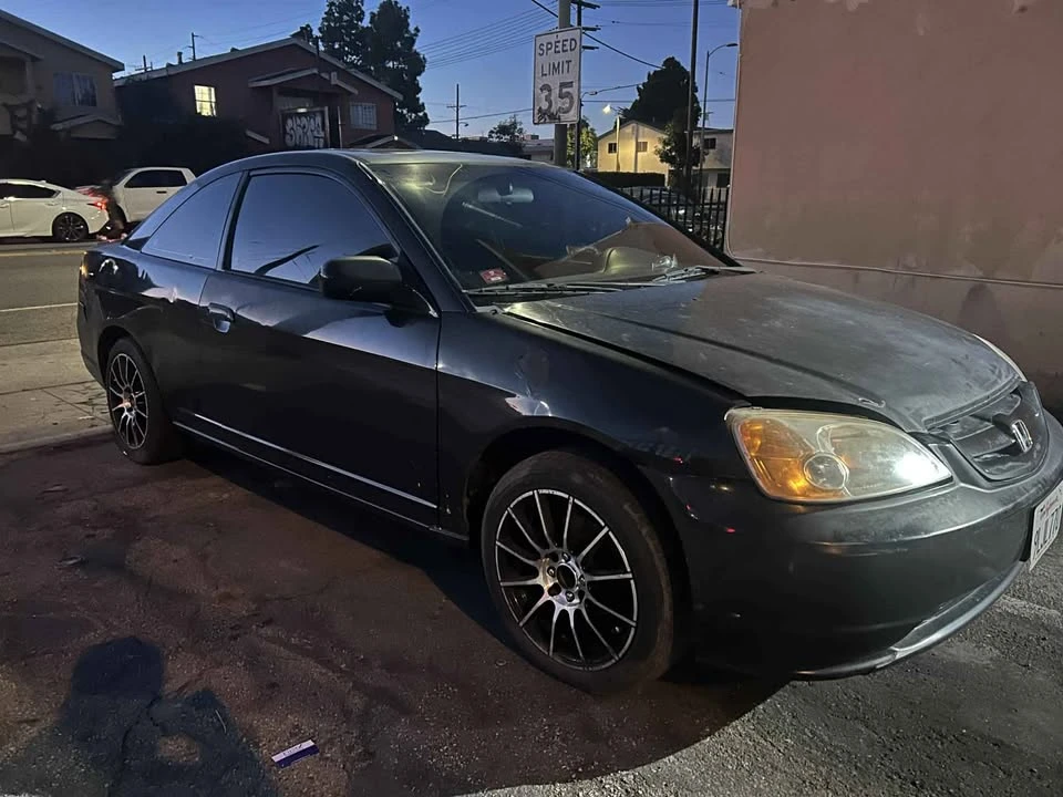 2003 Honda Civic 7th Gen - Image 2 of 3