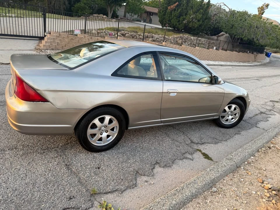 2003 Honda Civic 7th Gen - Image 3 of 11