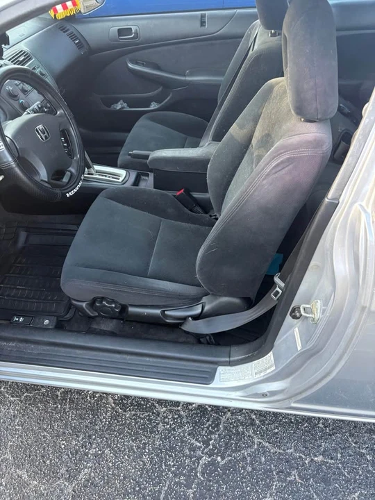 2003 Honda Civic 7th Gen - Image 5 of 6