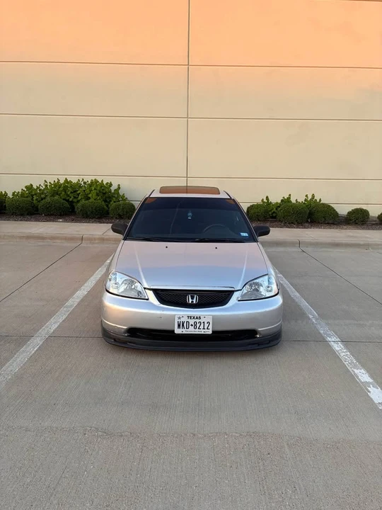 2003 Honda Civic 7th Gen - Image 2 of 7