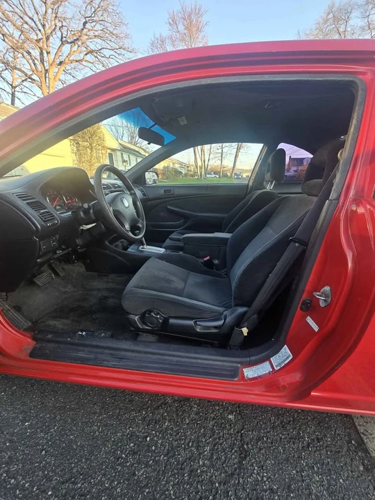 2003 Honda Civic 7th Gen - Image 5 of 9
