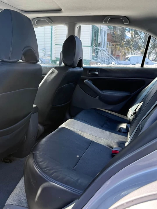 2003 Honda Civic 7th Gen - Image 3 of 13