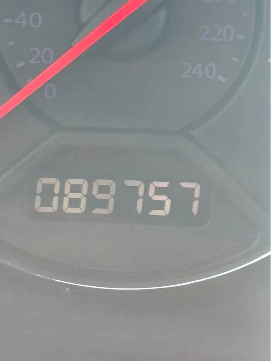 2003 Honda Civic 7th Gen - Image 11 of 13