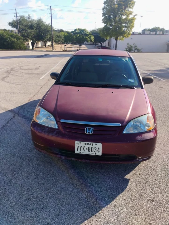 2003 Honda Civic 7th Gen - Image 2 of 7