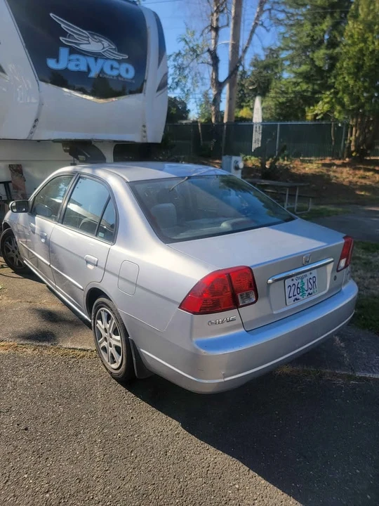 2003 Honda Civic 7th Gen - Image 3 of 7