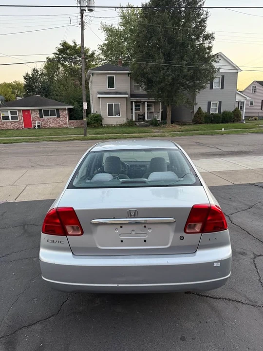 2003 Honda Civic 7th Gen - Image 6 of 15