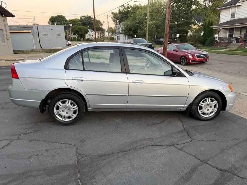 2003 Honda Civic 7th Gen - Image 4 of 15