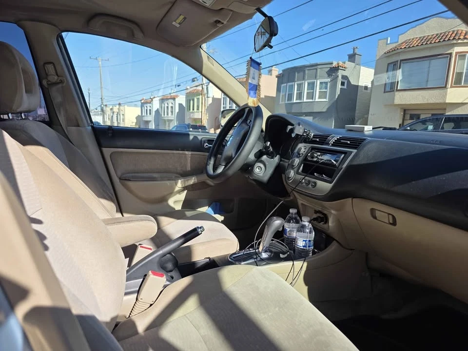 2003 Honda Civic 7th Gen - Image 4 of 11