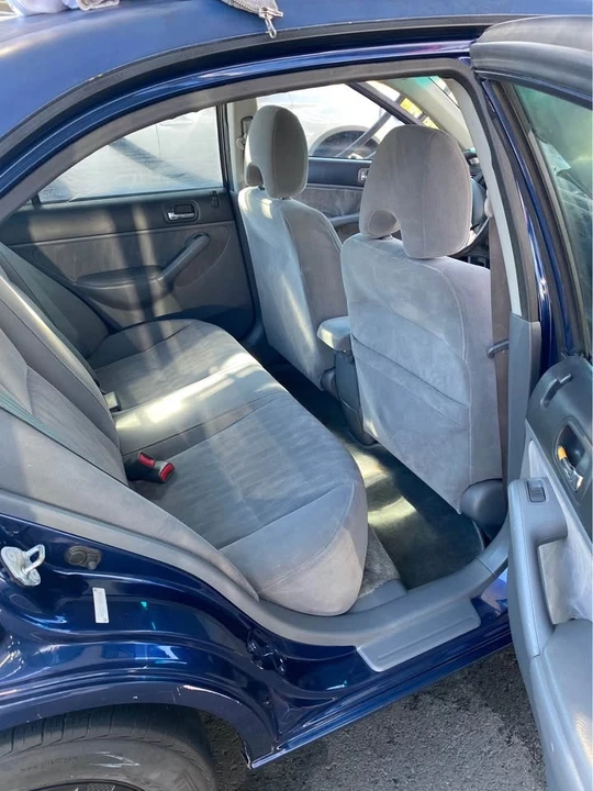 2003 Honda Civic 7th Gen - Image 3 of 3