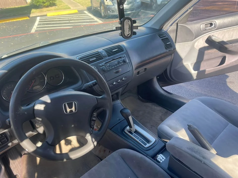 2003 Honda Civic 7th Gen - Image 3 of 10