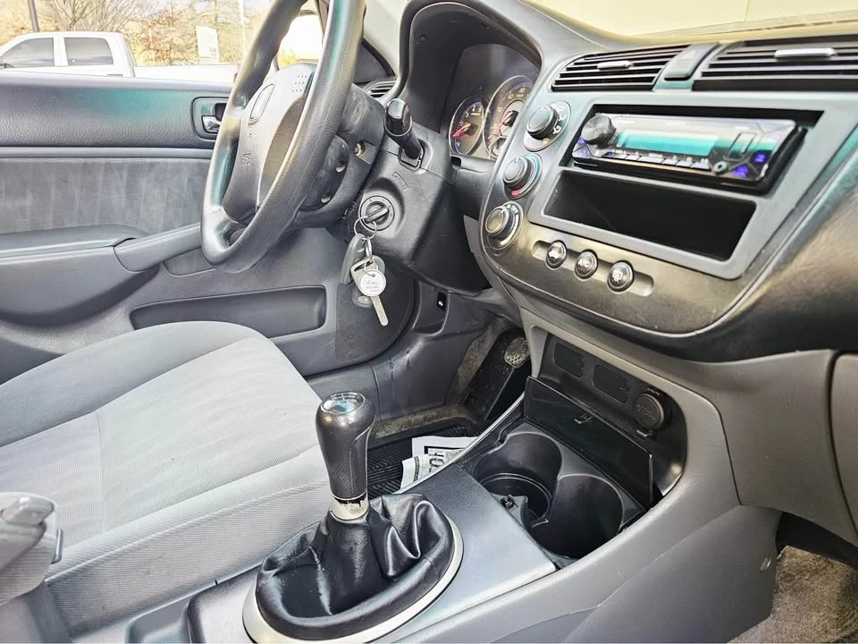 2003 Honda Civic 7th Gen - Image 13 of 15