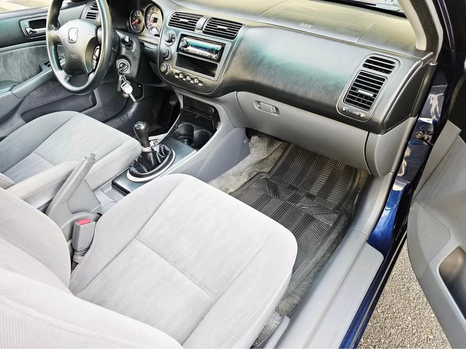 2003 Honda Civic 7th Gen - Image 11 of 15