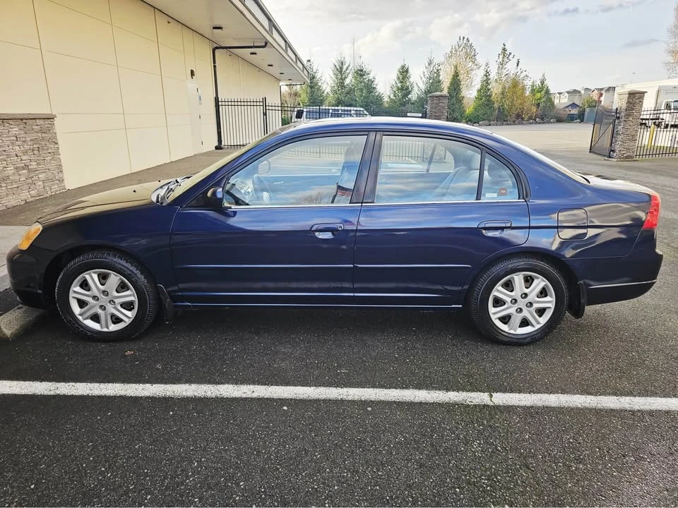 2003 Honda Civic 7th Gen - Image 2 of 15