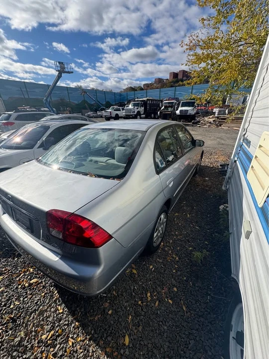 2003 Honda Civic 7th Gen - Image 3 of 3