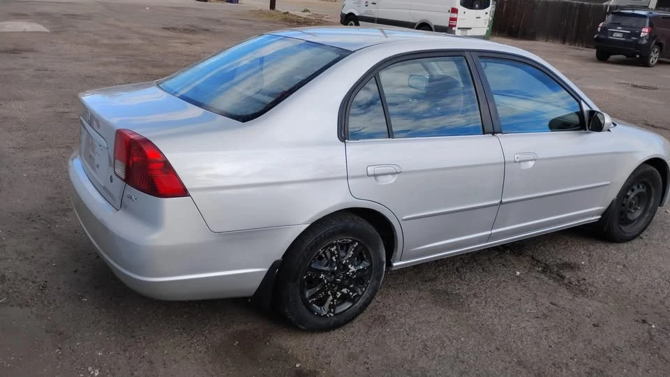 2003 Honda Civic 7th Gen - Image 4 of 7
