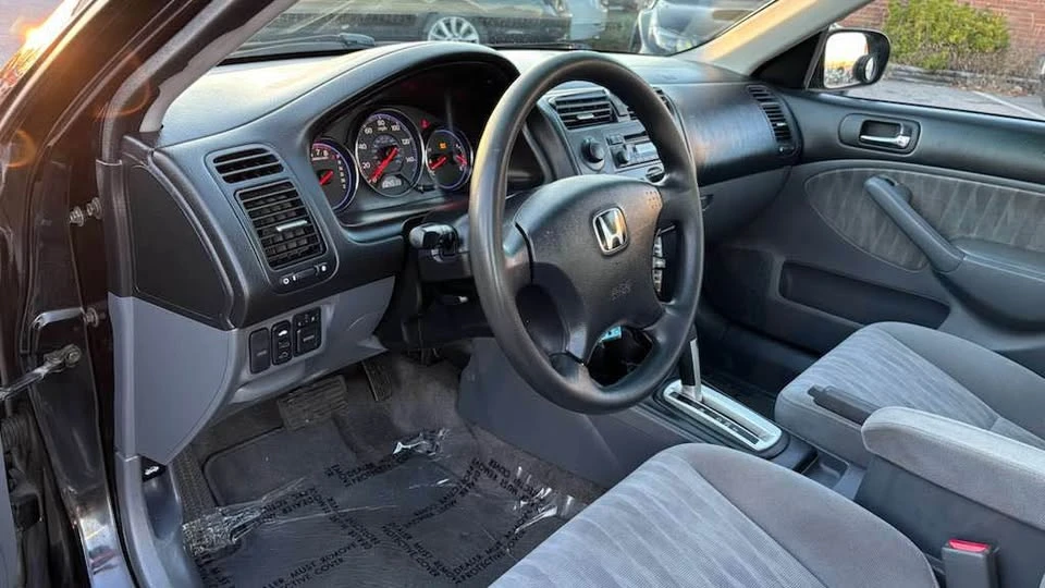 2003 Honda Civic 7th Gen - Image 15 of 18
