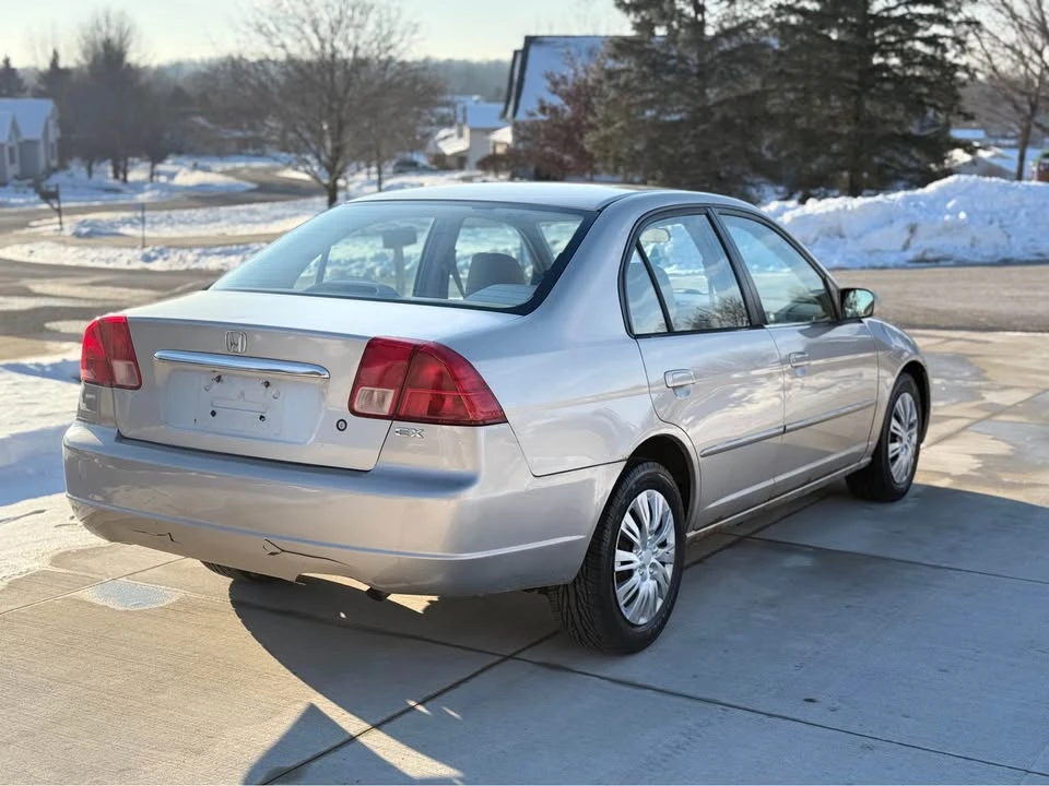 2003 Honda Civic 7th Gen - Image 5 of 11