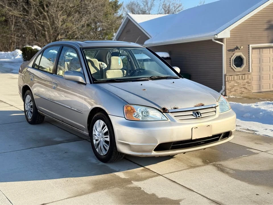 2003 Honda Civic 7th Gen - Image 3 of 11
