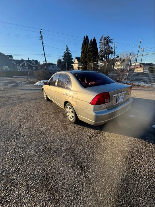 2003 Honda Civic 7th Gen - Image 2 of 8