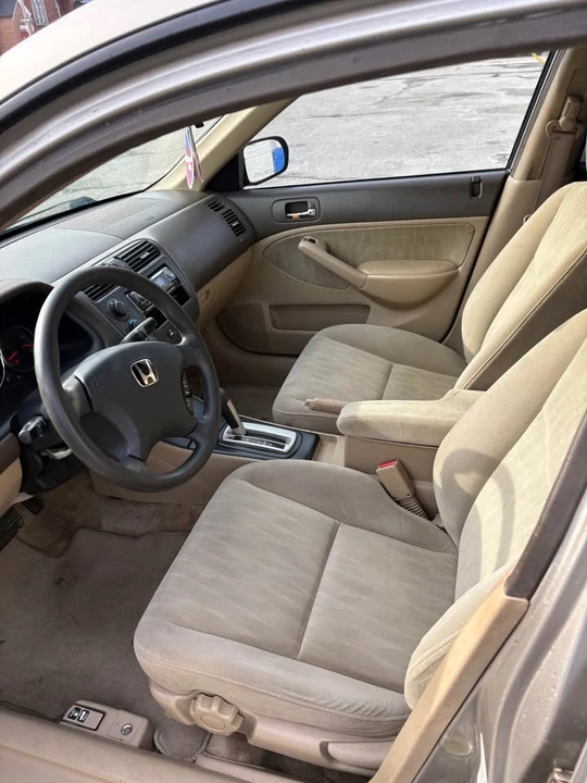 2003 Honda Civic 7th Gen - Image 6 of 15