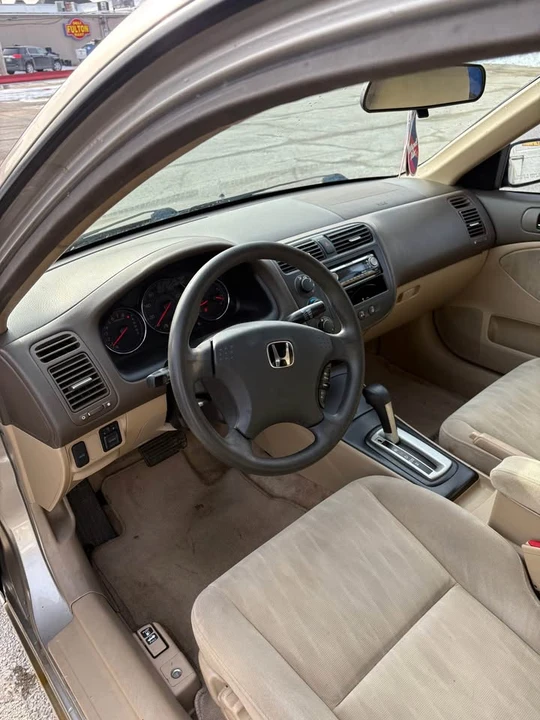 2003 Honda Civic 7th Gen - Image 7 of 15