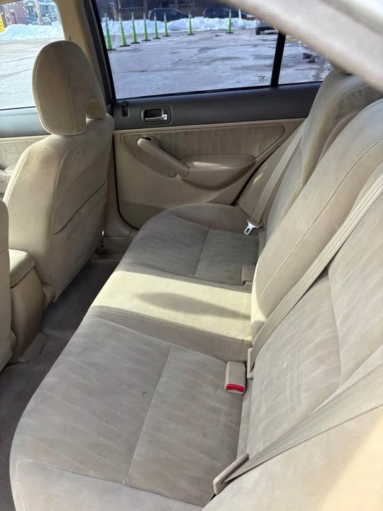 2003 Honda Civic 7th Gen - Image 10 of 15
