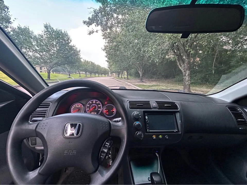 2003 Honda Civic 7th Gen - Image 9 of 11