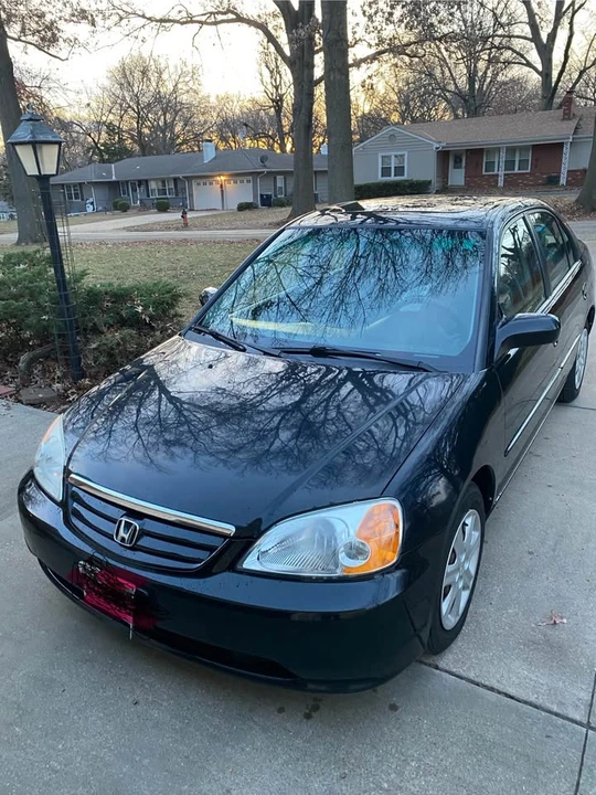 2003 Honda Civic 7th Gen - Image 2 of 2