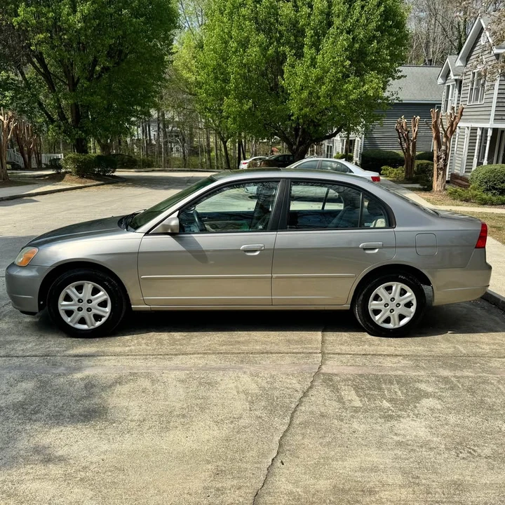 2003 Honda Civic 7th Gen - Image 2 of 19