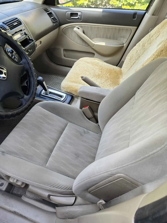 2003 Honda Civic 7th Gen - Image 7 of 12