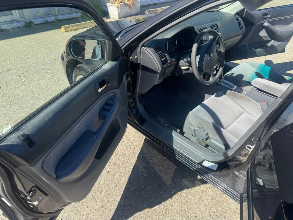 2003 Honda Civic 7th Gen - Image 11 of 13