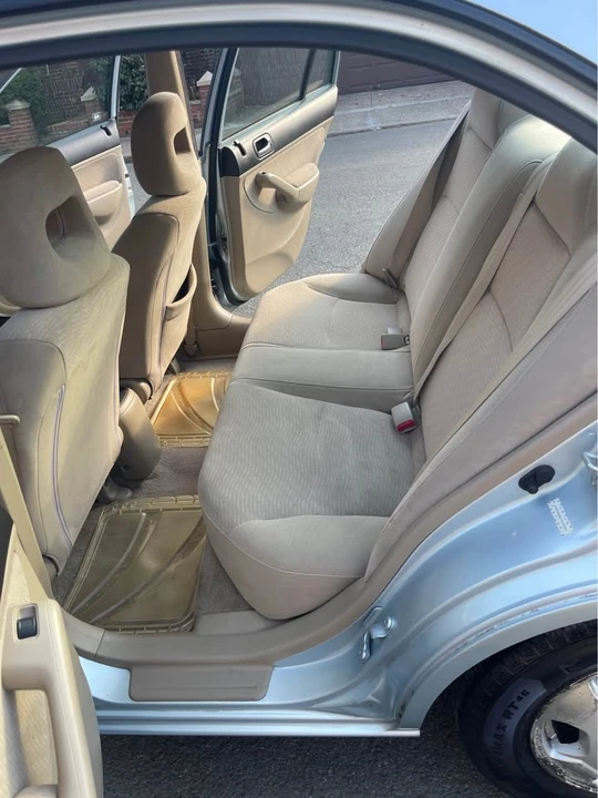 2003 Honda Civic 7th Gen - Image 12 of 16