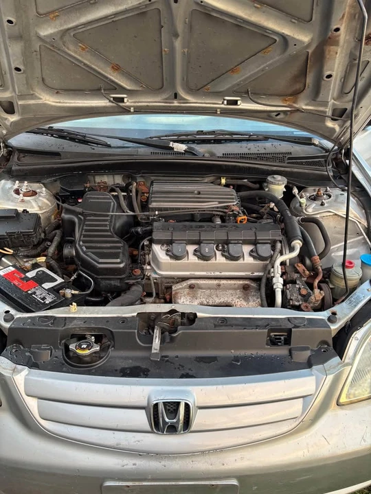 2003 Honda Civic 7th Gen - Image 9 of 11