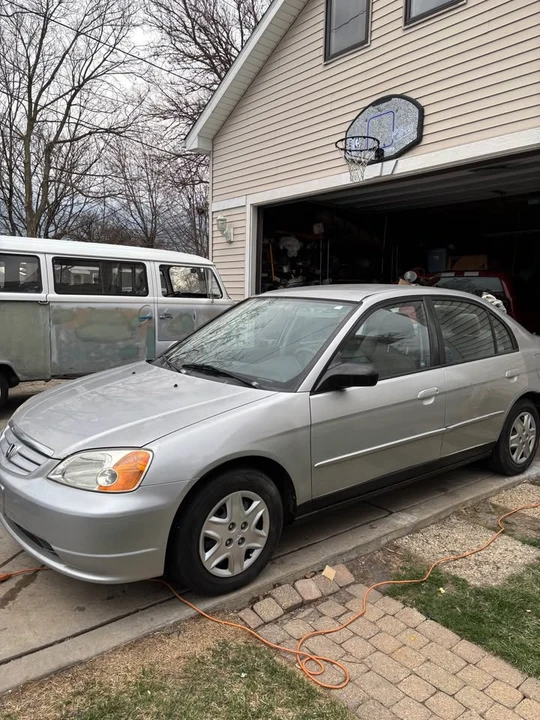 2003 Honda Civic 7th Gen - Image 3 of 11