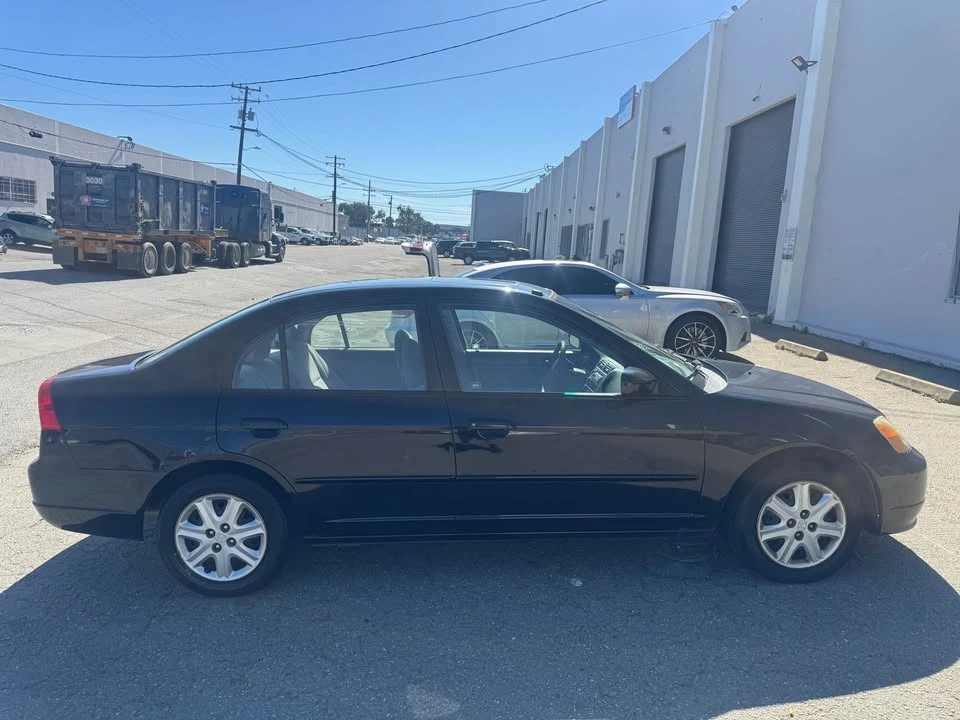 2003 Honda Civic 7th Gen - Image 3 of 13