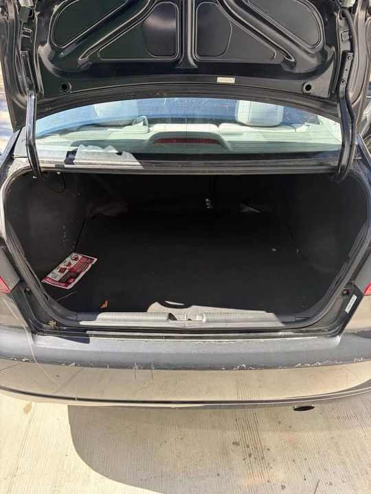 2003 Honda Civic 7th Gen - Image 12 of 16