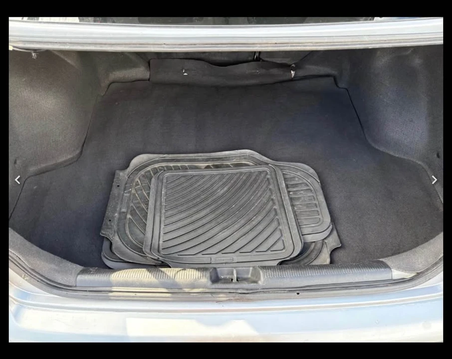 2003 Honda Civic 7th Gen - Image 10 of 13