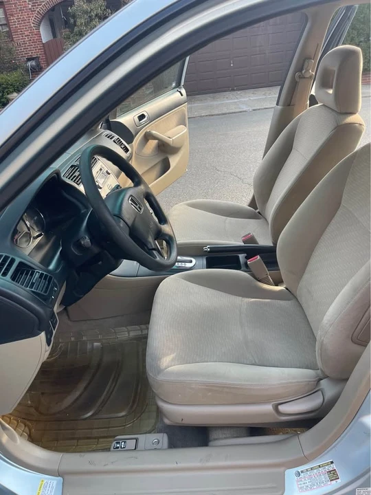 2003 Honda Civic 7th Gen - Image 11 of 16