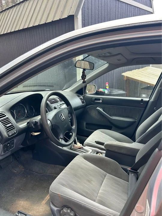2003 Honda Civic 7th Gen - Image 3 of 4