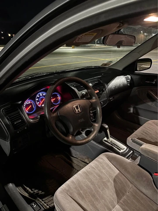 2003 Honda Civic 7th Gen - Image 10 of 11