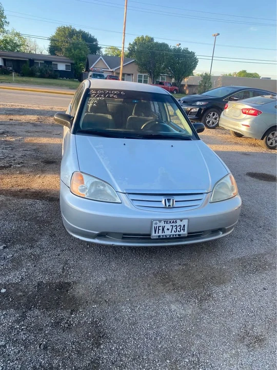 2003 Honda Civic 7th Gen - Image 2 of 15