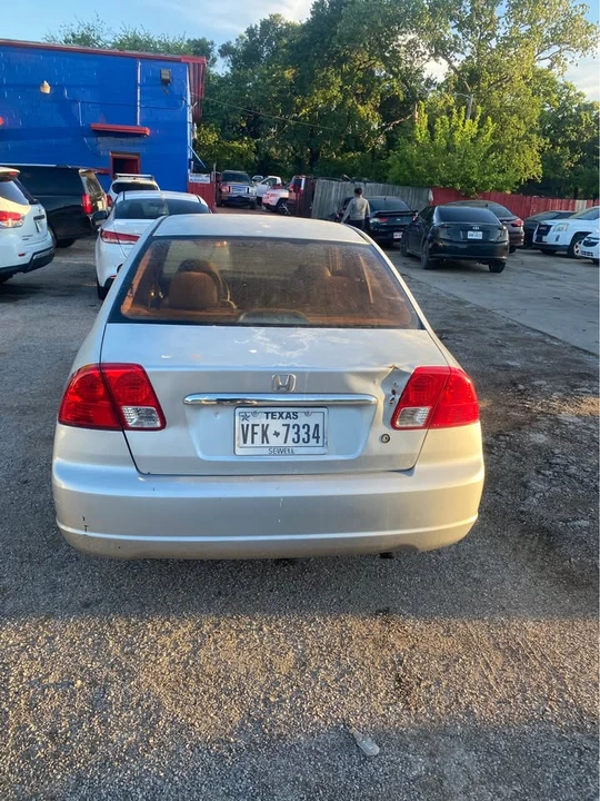 2003 Honda Civic 7th Gen - Image 7 of 15