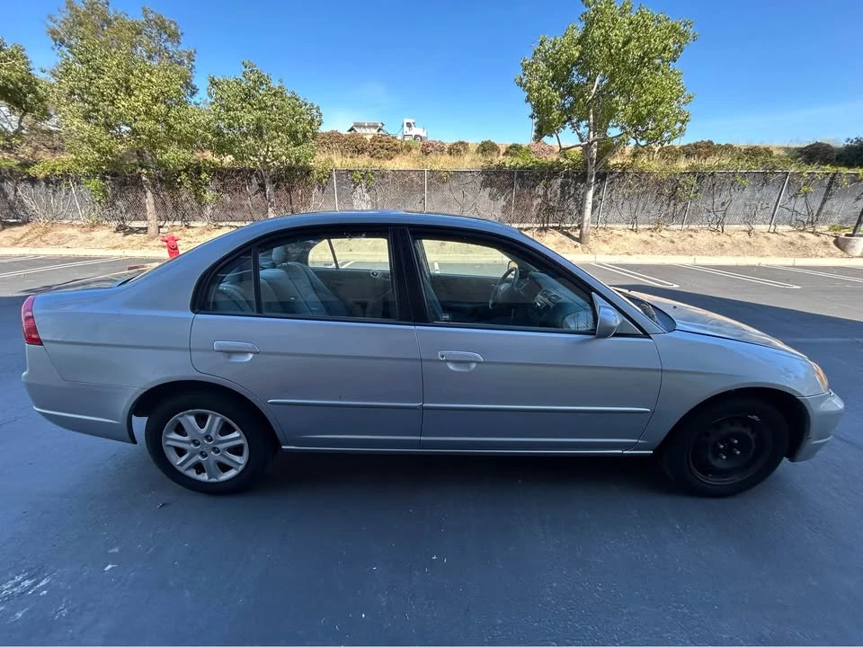 2003 Honda Civic 7th Gen - Image 8 of 16