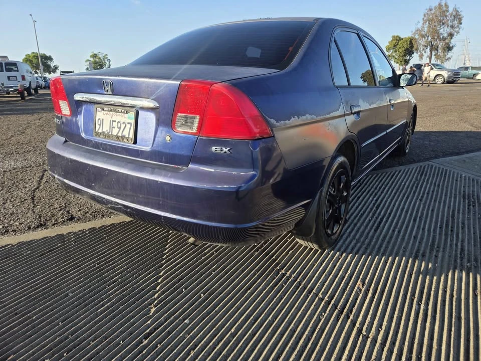 2003 Honda Civic 7th Gen - Image 4 of 11