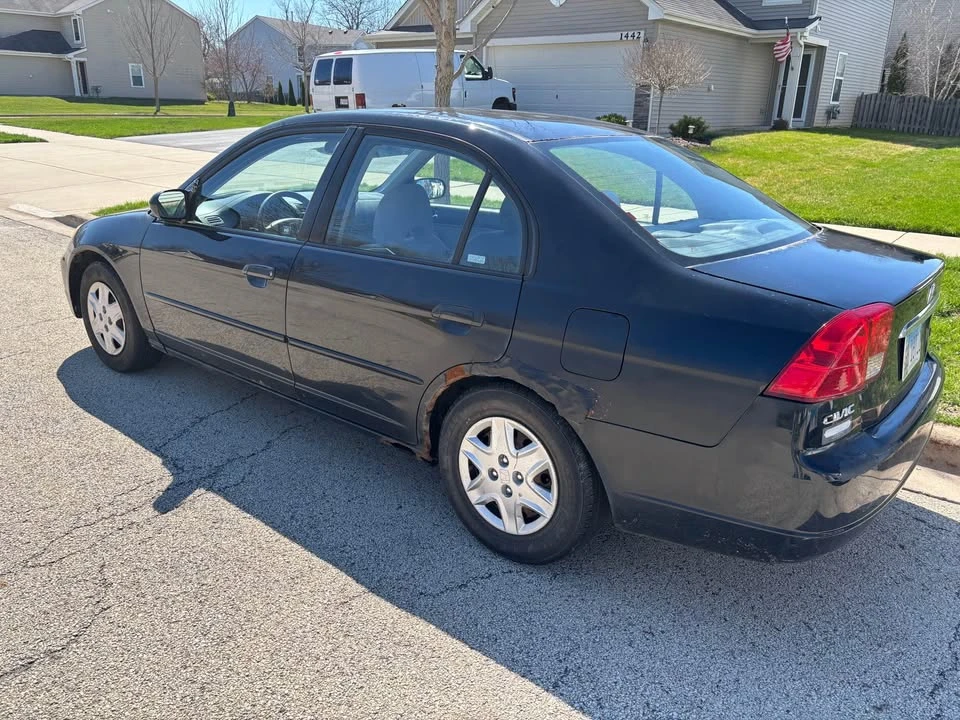 2003 Honda Civic 7th Gen - Image 2 of 5
