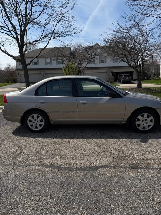 2003 Honda Civic 7th Gen - Image 5 of 11
