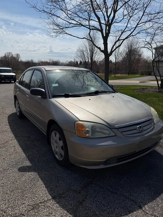 2003 Honda Civic 7th Gen - Image 4 of 11