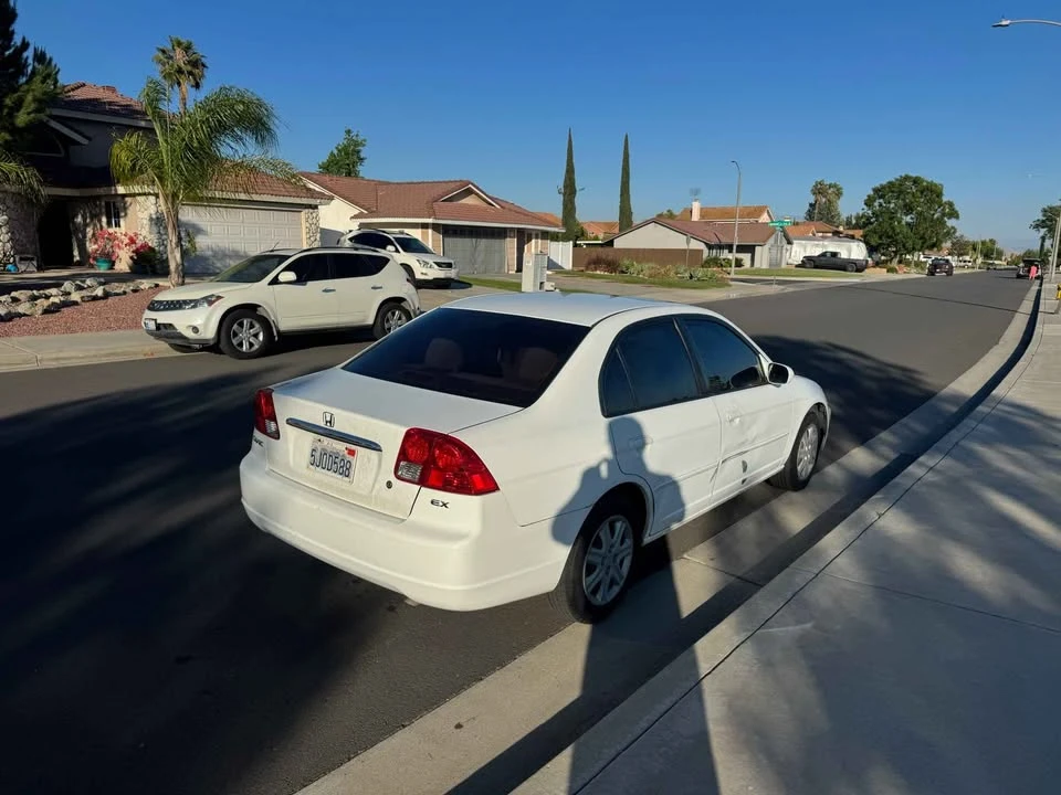 2003 Honda Civic 7th Gen - Image 3 of 6