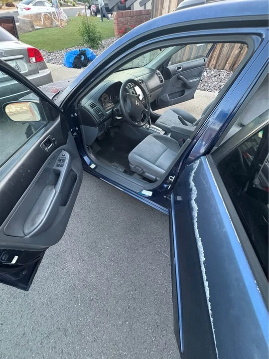 2003 Honda Civic 7th Gen - Image 5 of 16